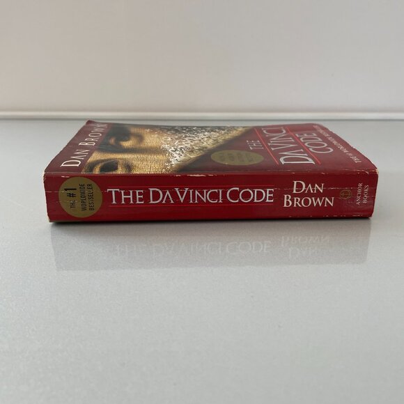 The DaVinci Code by Dan Brown Paperback Book 2003 - Picture 4 of 4